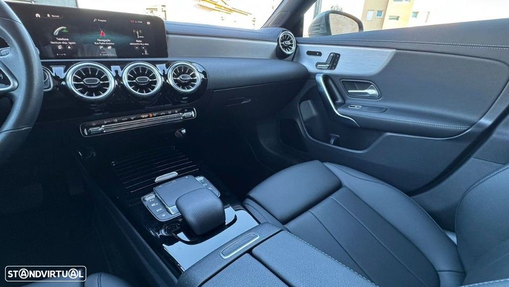 Mercedes-Benz CLA 250 - 18