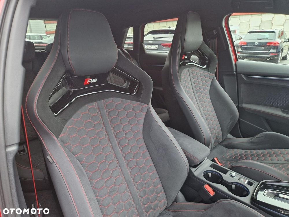 Audi RS3 Sportback TFSI Quattro S tronic - 12