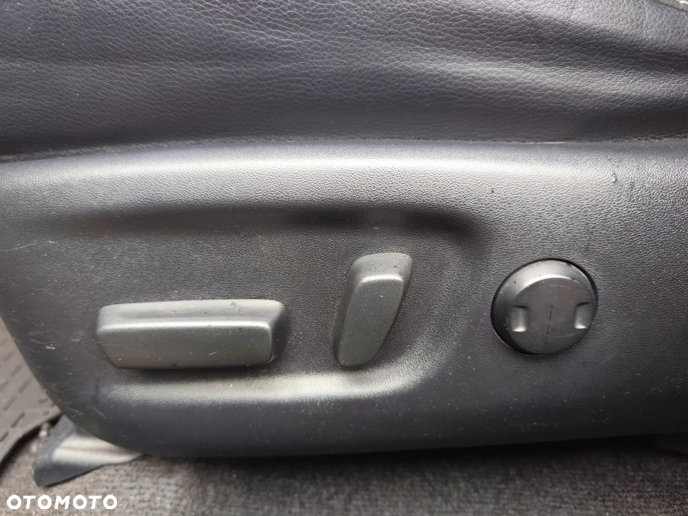 Toyota RAV4 2.0 D-4D Prestige 4x2 - 22