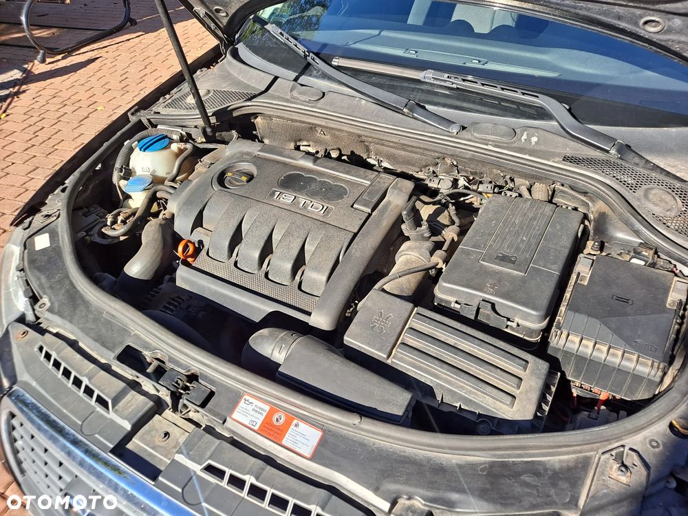 Audi A3 1.9 TDI Ambiente - 17