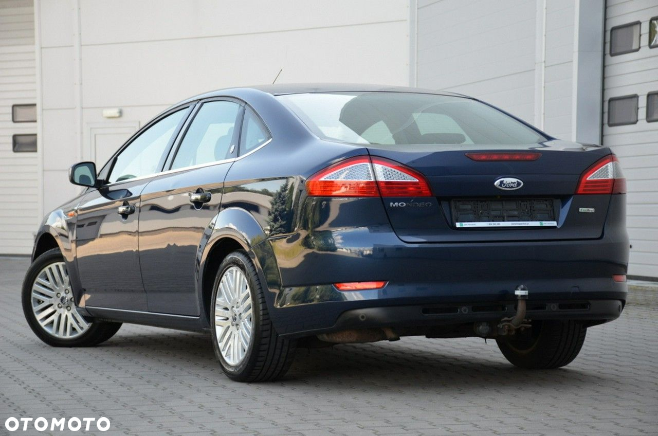 Ford Mondeo - 8