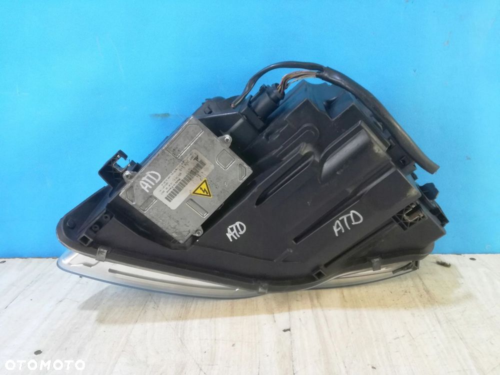 Audi A4 B7 lampa reflektor przód prawa Xenon Anglik 06/08r - 4