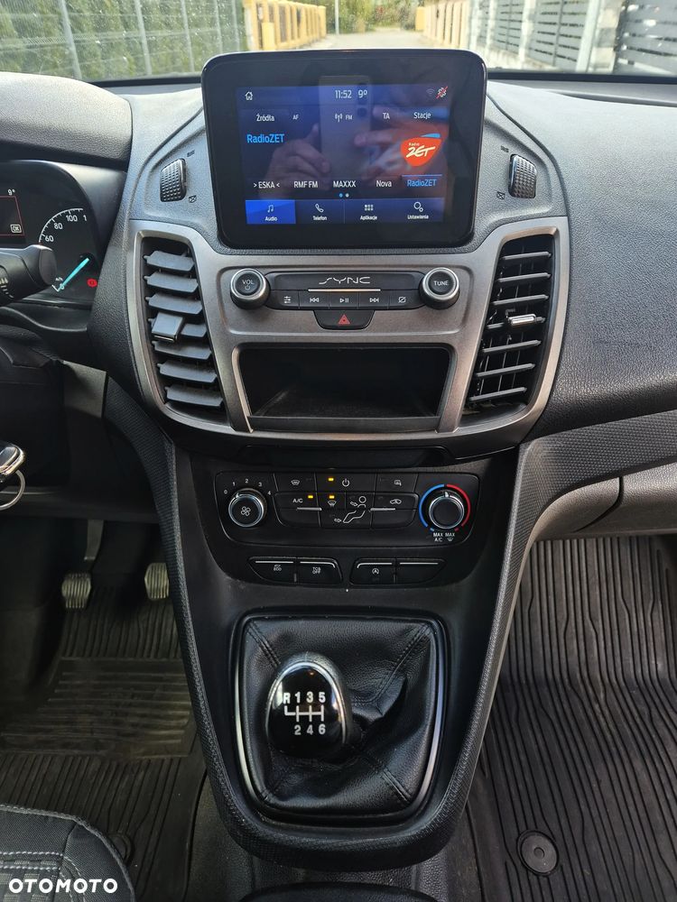 Ford Transit connect - 11