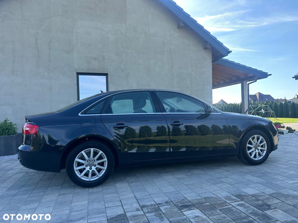 Audi A4 Limousine - 21