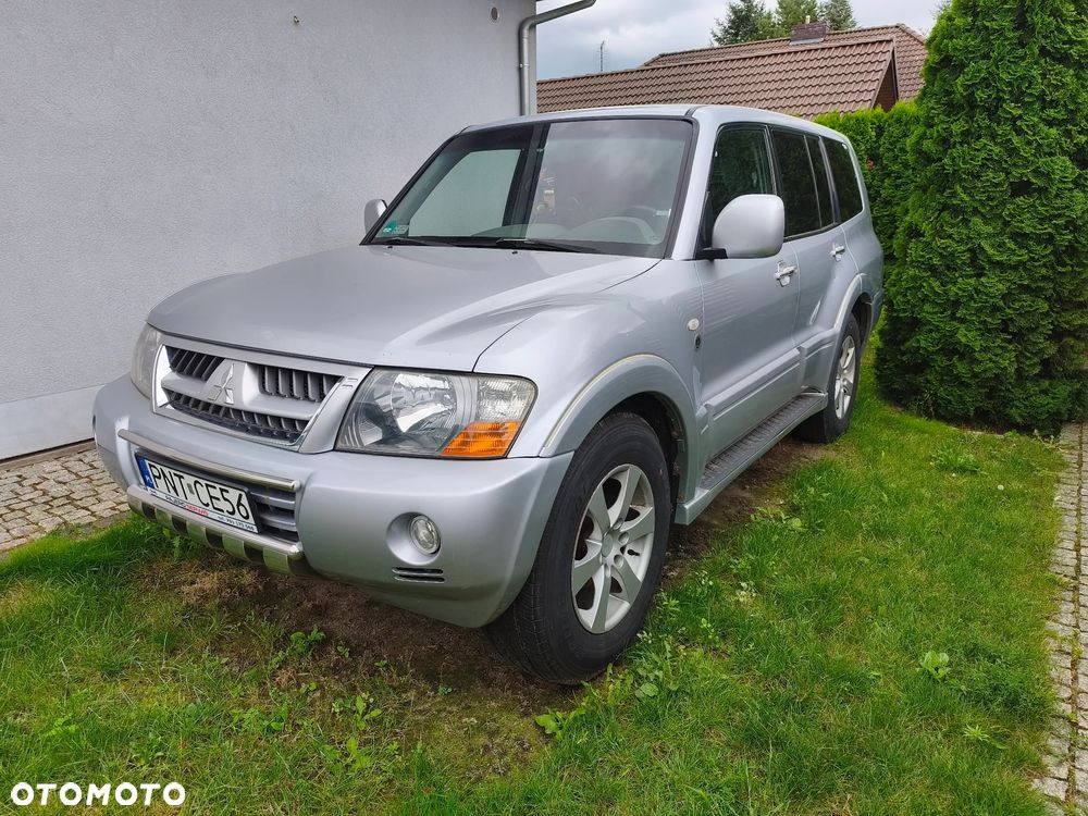 Mitsubishi Pajero 3.2 DID Instyle DAKAR - 1