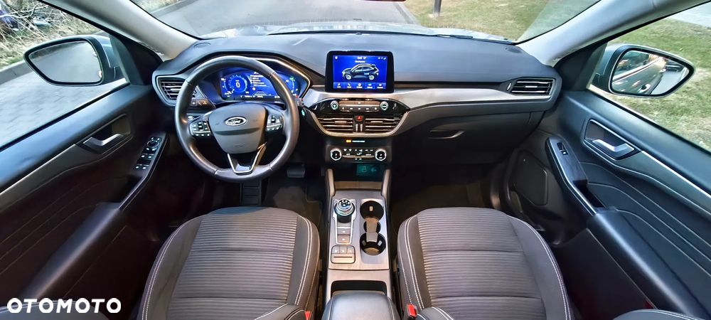 Ford Kuga 2.5 Duratec FHEV TITANIUM - 9