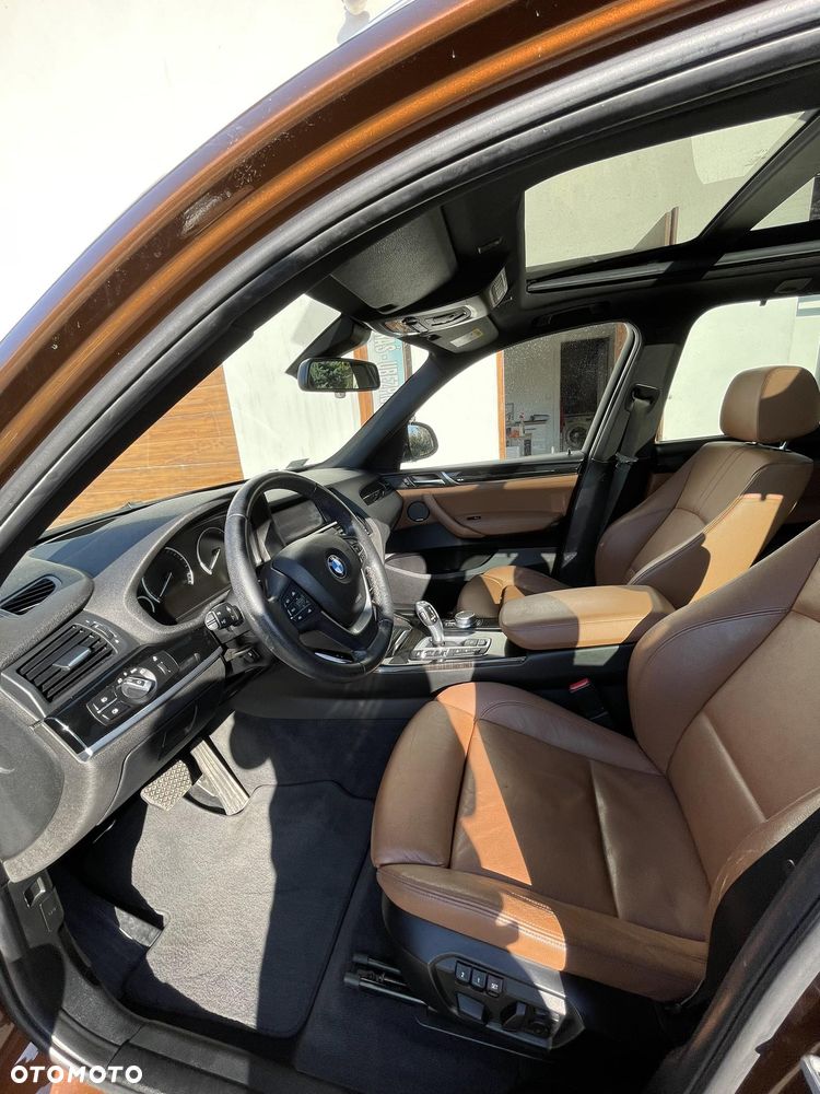 BMW X3 xDrive20d Luxury Line - 6