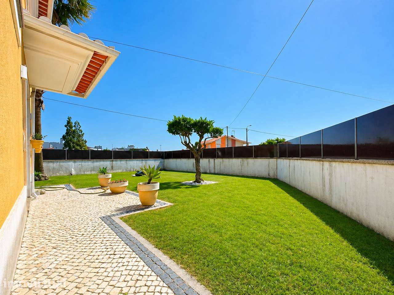 Moradia isolada V4 - Grande imagem: 4/16