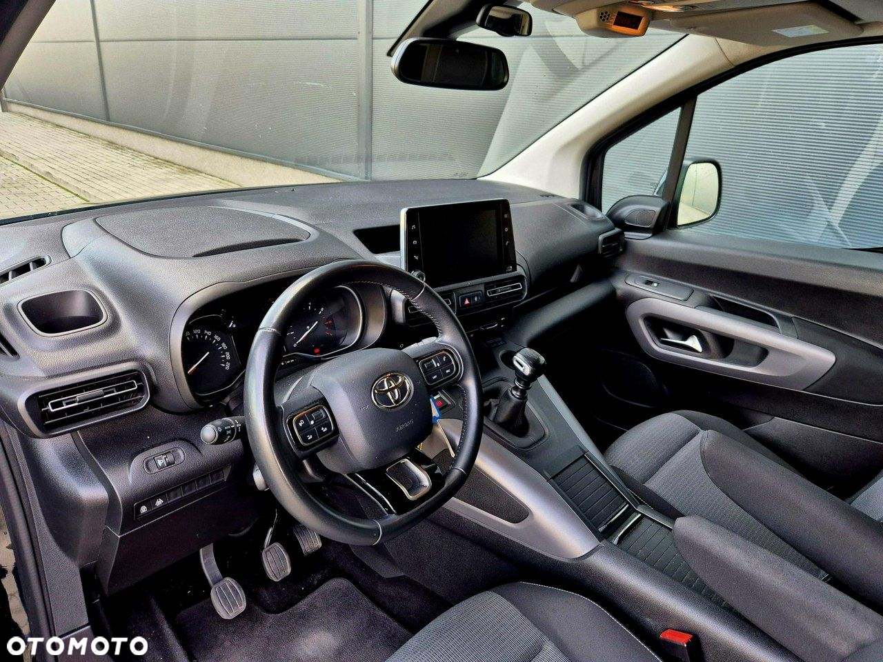 Toyota Proace City Verso 1.5 D-4D Family - 8