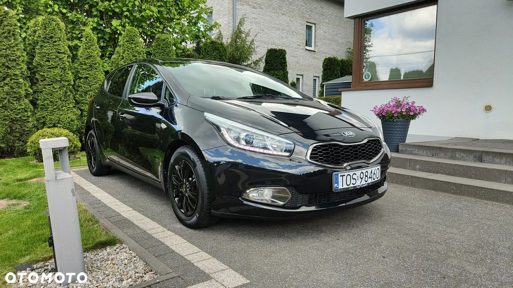 Kia Ceed 1.4 CVVT Attract plus - 2