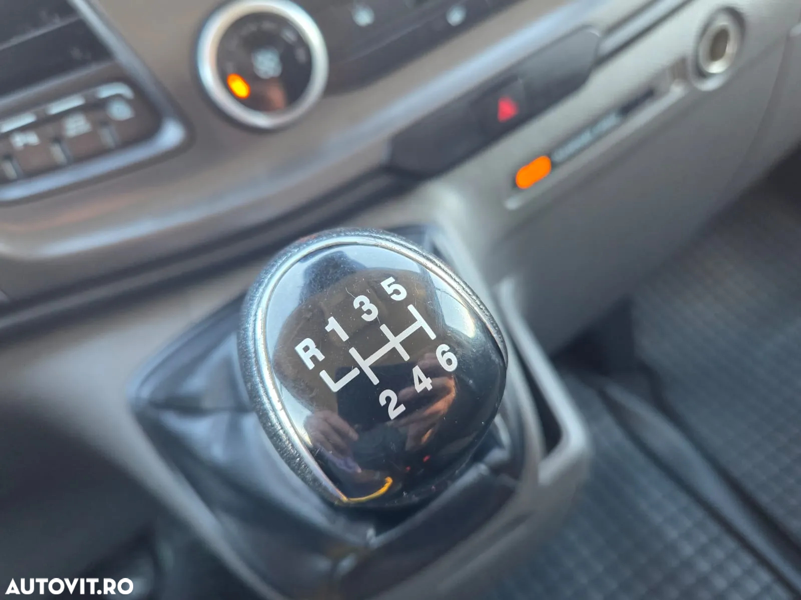 Ford New Transit Custom L2H2 - 33
