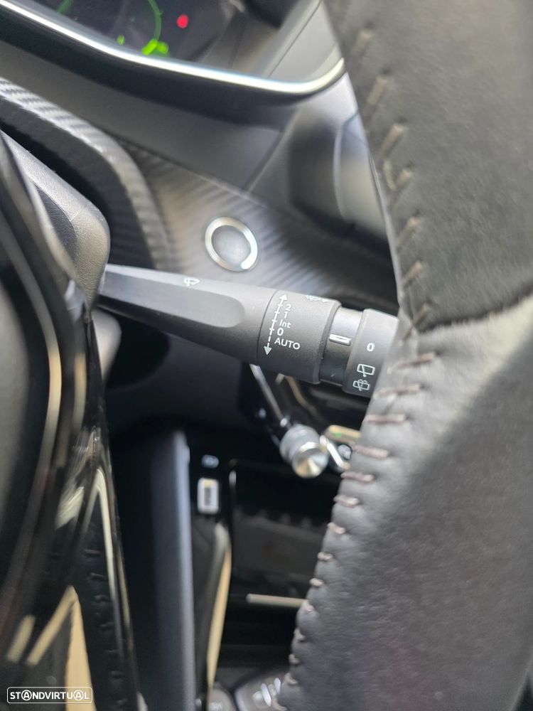 Peugeot 208 1.2 PureTech Allure - 35