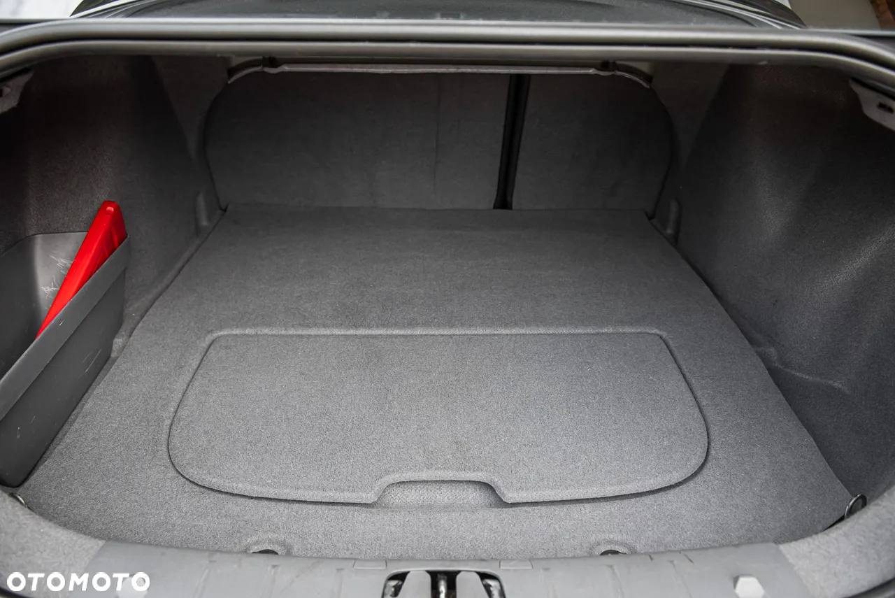 Volvo S40 T5 Sport - 24