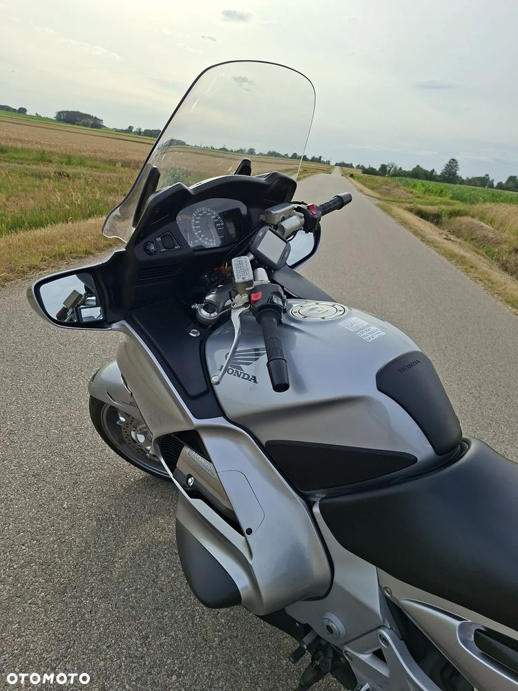 Honda ST - 14