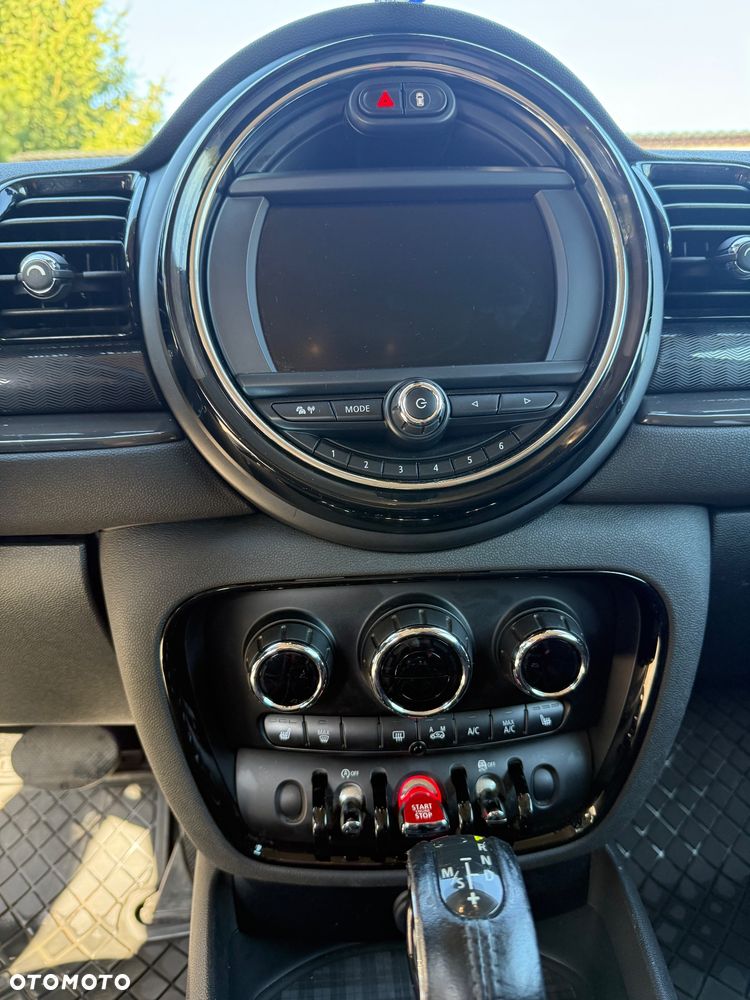 MINI Clubman One D - 26
