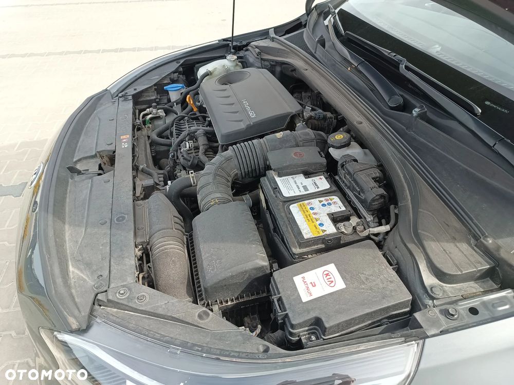 Kia XCeed - 23