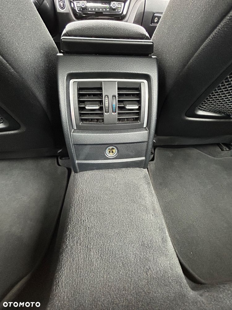 BMW 3GT 320i GPF xDrive Sport Line - 24