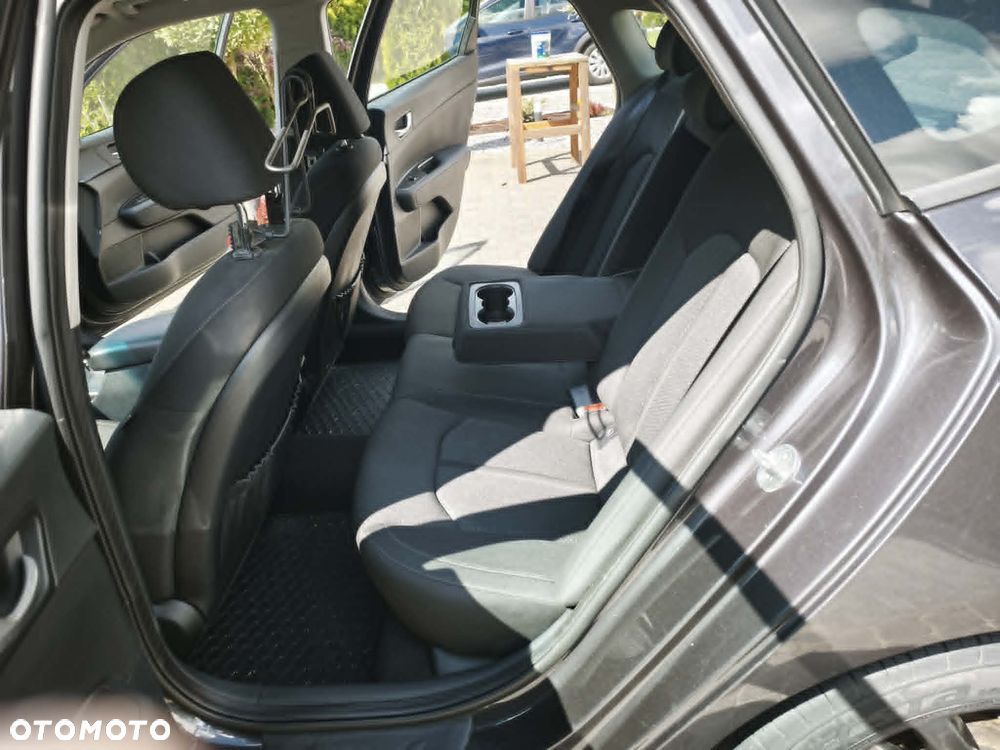 Kia Optima - 5