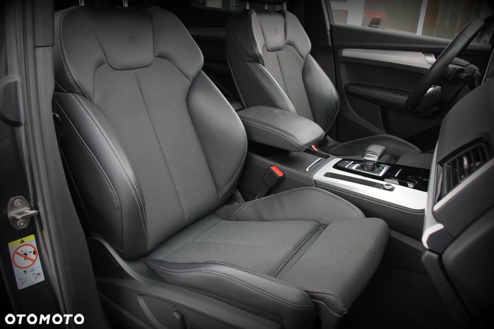 Audi Q5 50 TFSIe quattro S tronic S line - 14