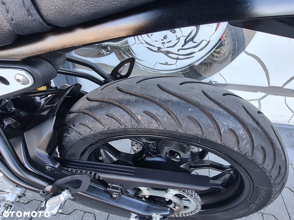 Yamaha XSR - 12