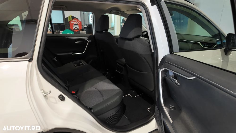 Toyota RAV4 2.5 VVT-iE 4x2 Dynamic - 32