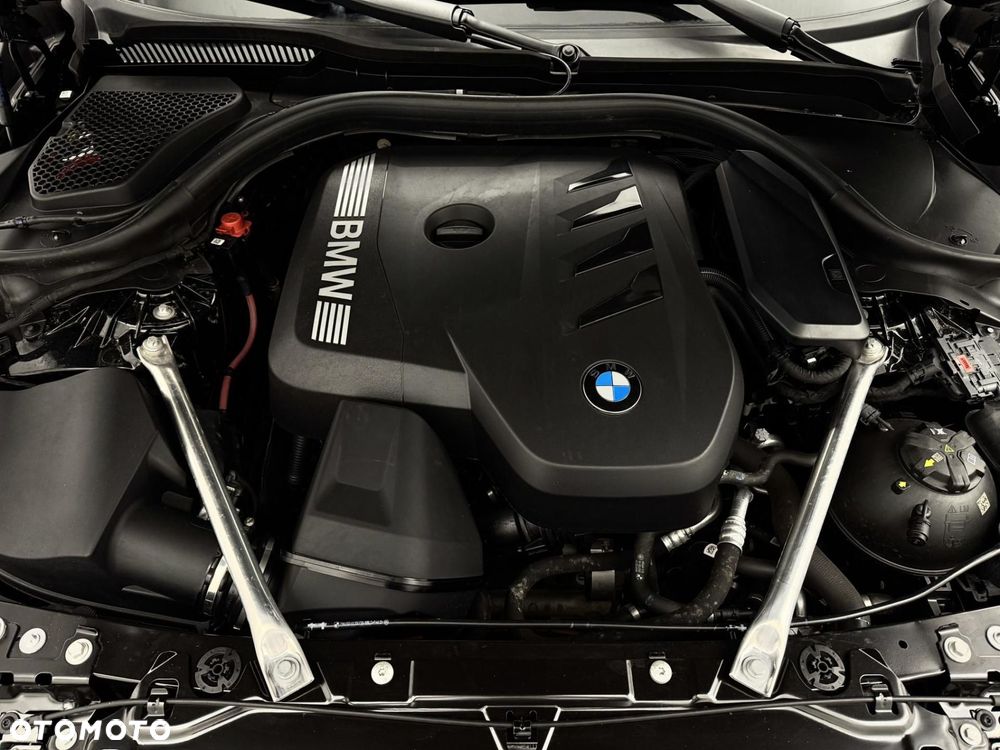 BMW Seria 5 - 12