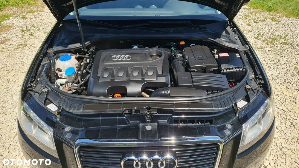 Audi A3 Sportback 2.0 TDI DPF S tronic Ambition - 29