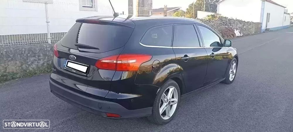 Ford Focus SW 1.5 TDCi Titanium - 4