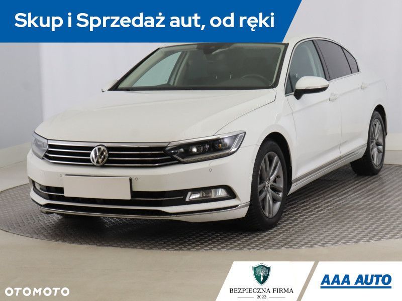 Volkswagen Passat - 3