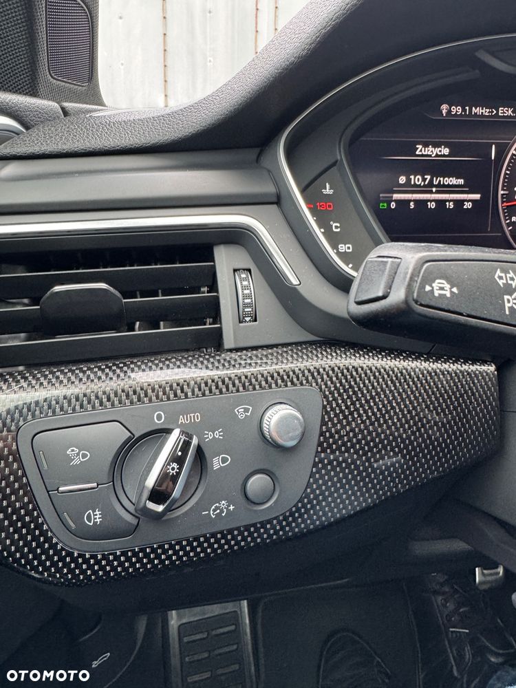 Audi S4 Limousine - 26