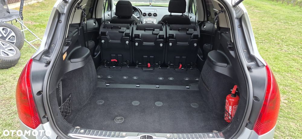 Peugeot 308 1.6 HDi Premium - 23