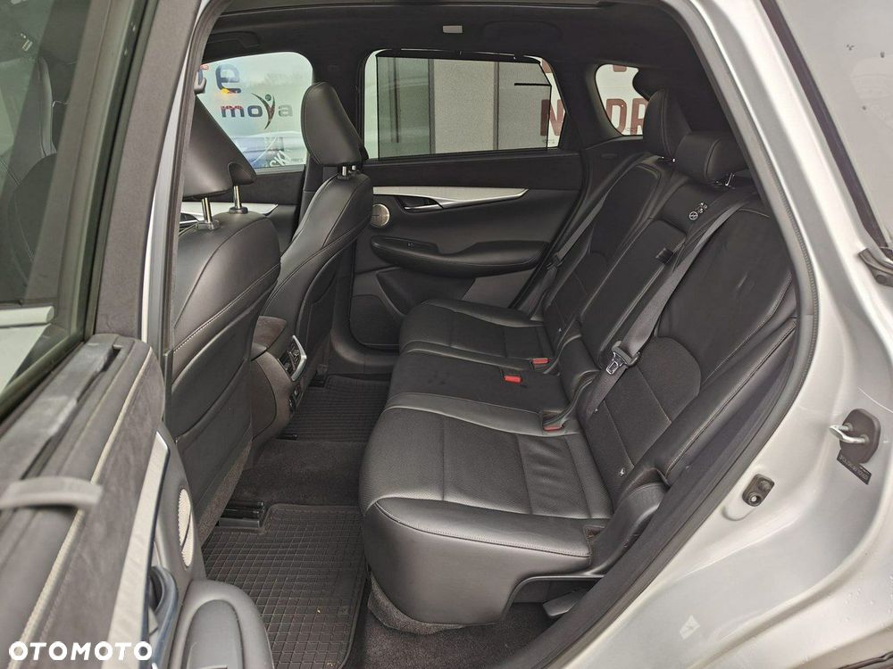 Infiniti QX50 - 16