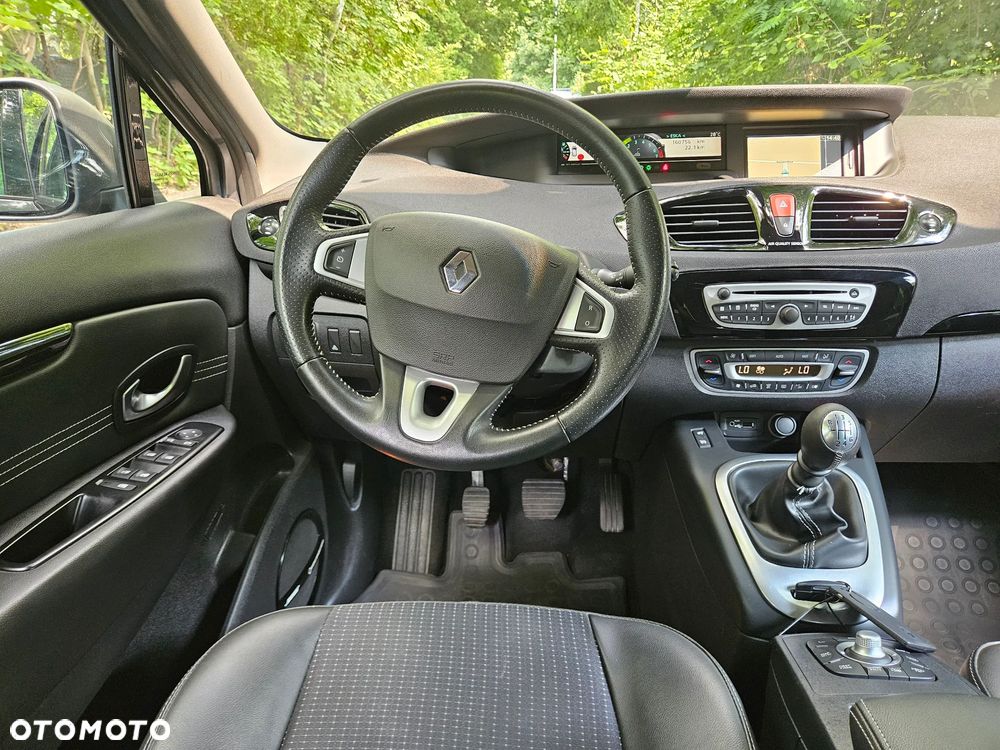 Renault Grand Scenic TCe 130 Bose Edition - 21