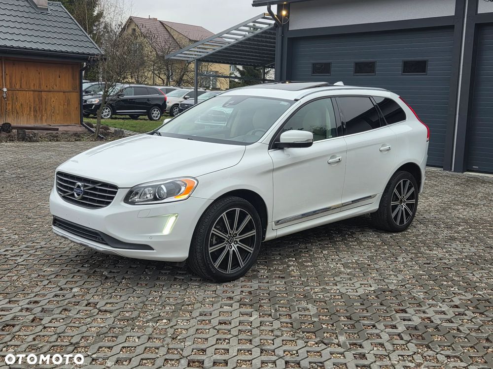Volvo XC 60 - 1