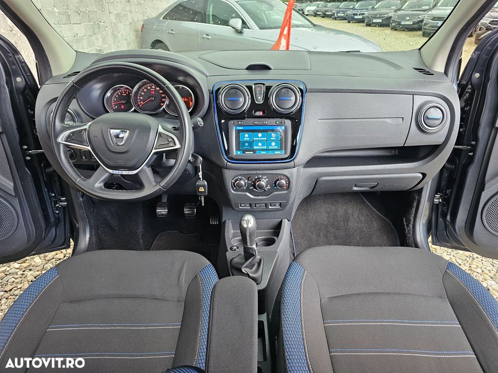 Dacia Lodgy 1.6 Stepway - 33
