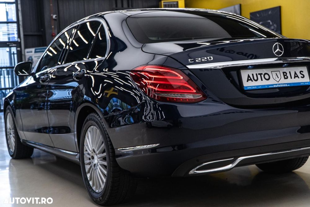 Mercedes-Benz C 220 d 9G-TRONIC Avantgarde - 32