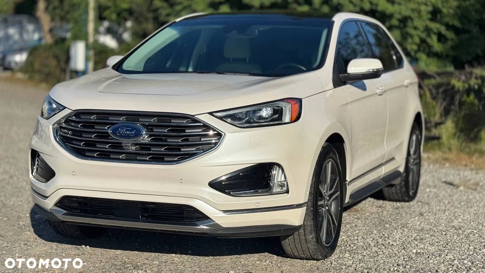 Ford Edge - 1