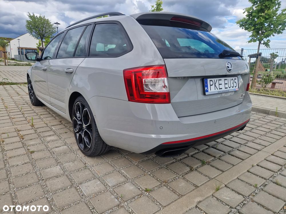 Skoda Octavia 2.0 TSI DSG RS 230 - 5