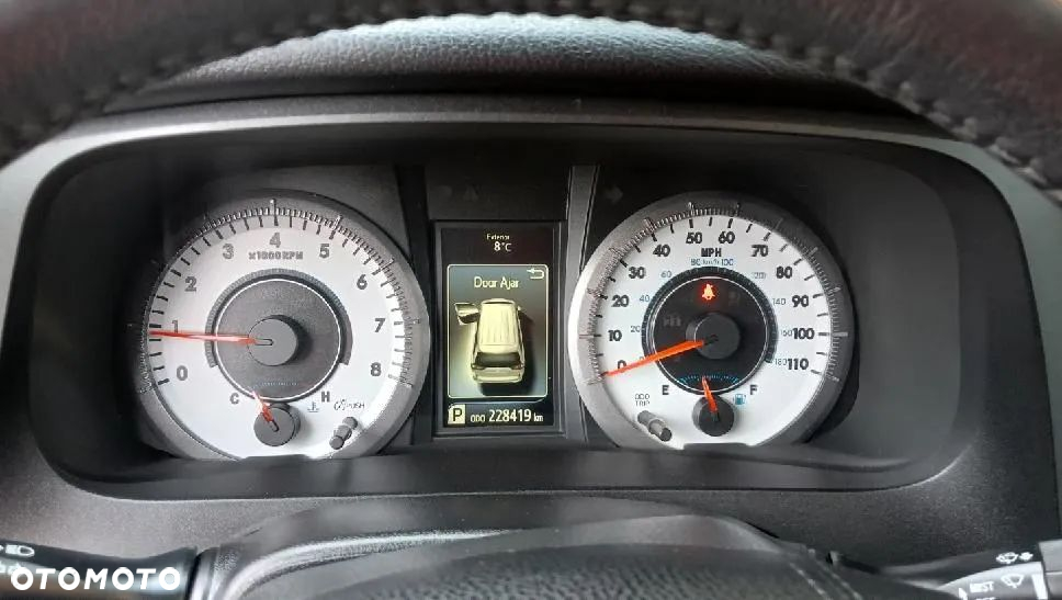 Toyota Sienna 3.5 V6 SE - 21