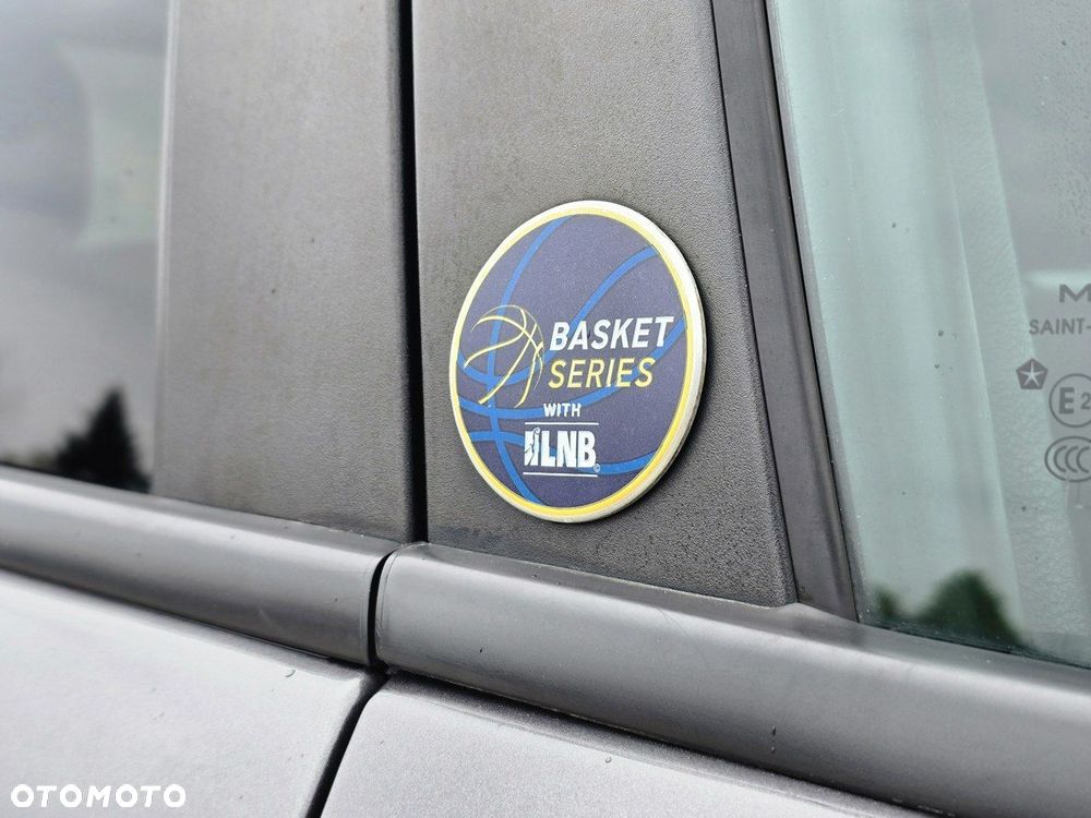 Jeep Renegade 1.6 MultiJet DSG Business Line - 26