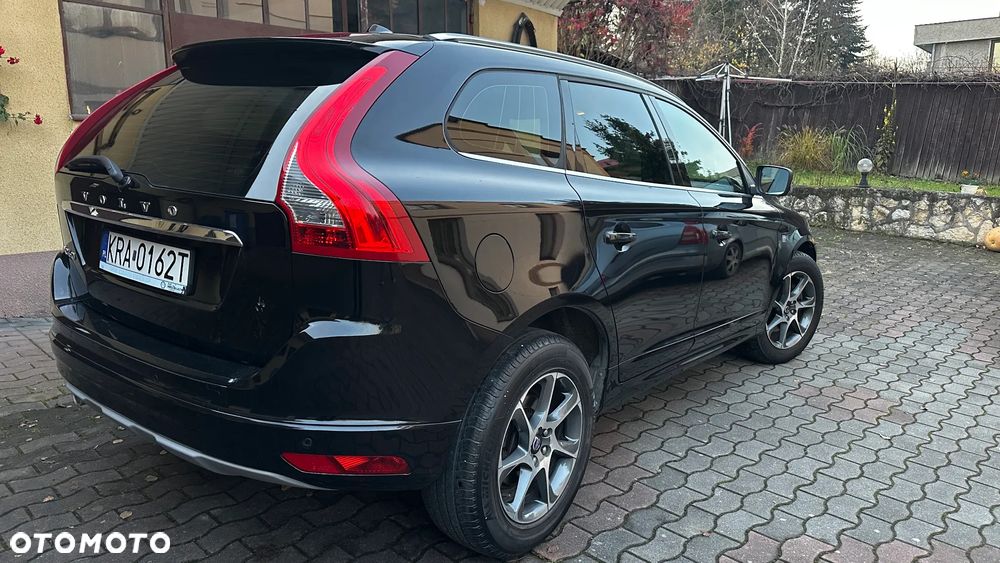 Volvo XC 60 - 4