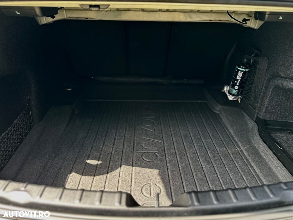 BMW Seria 3 - 11