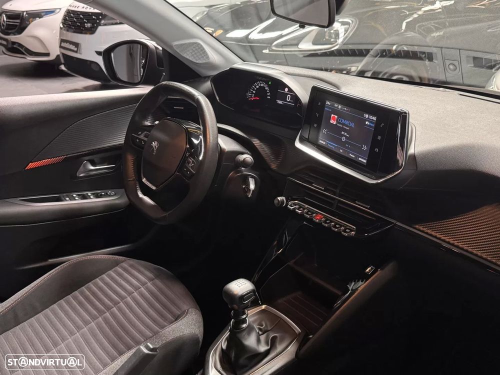 Peugeot 208 1.2 PureTech Active Pack - 26