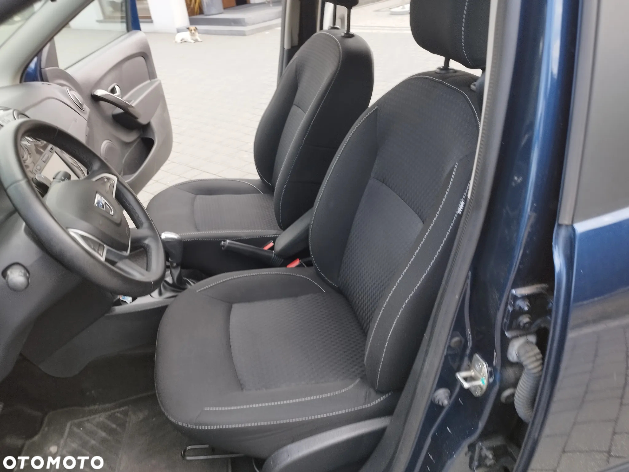Dacia Logan MCV TCe 90 S&S Easy-R Laureate - 24