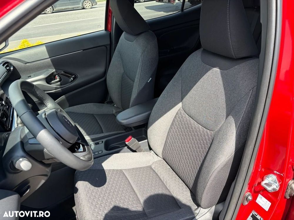 Toyota Yaris Cross 1.5 VVT-i HSD 4x2 Dynamic - 20