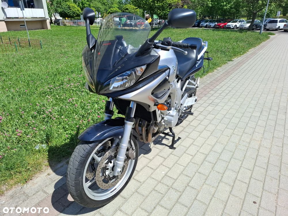 Yamaha FZ6 - 9