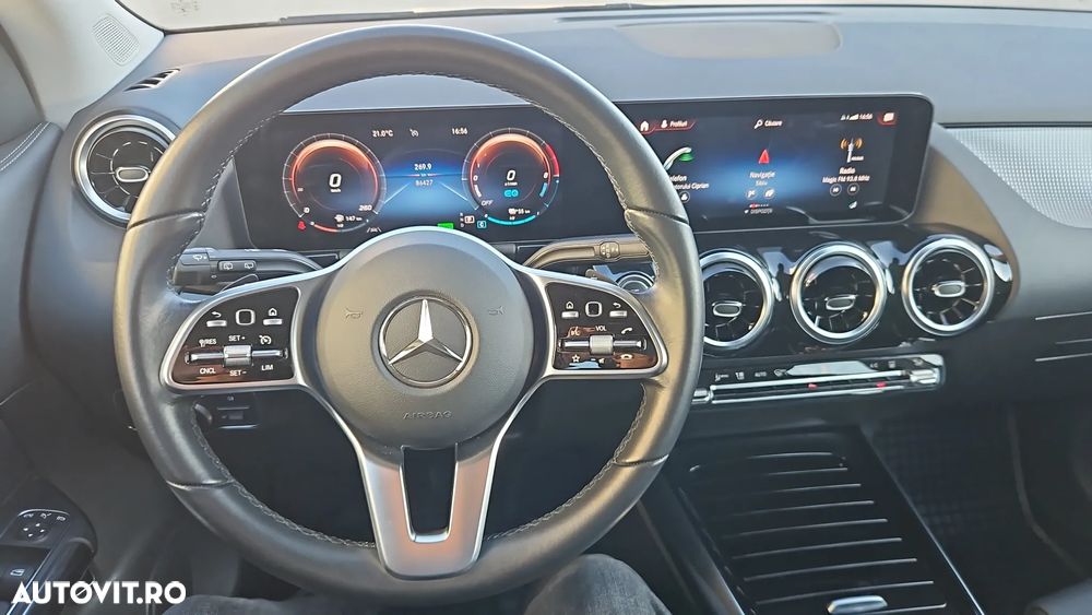 Mercedes-Benz GLA 250 e 8G-DCT Style - 9