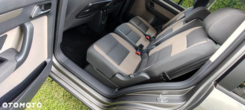 Volkswagen Touran 1.9 TDI DPF Cross - 24