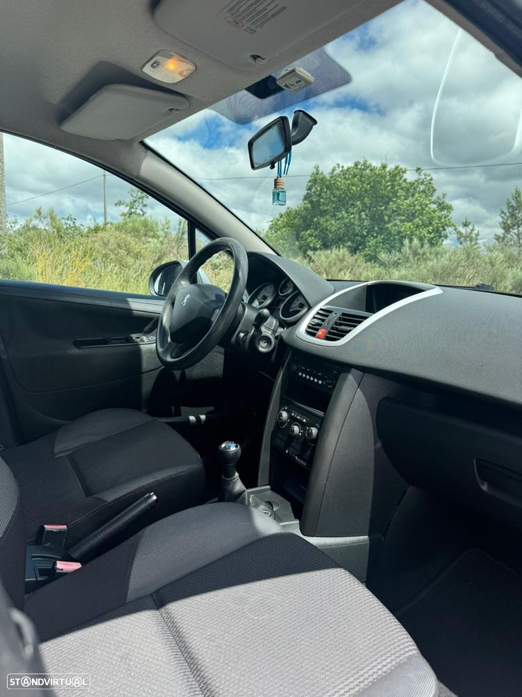 Peugeot 207 1.4 HDi Premium - 7