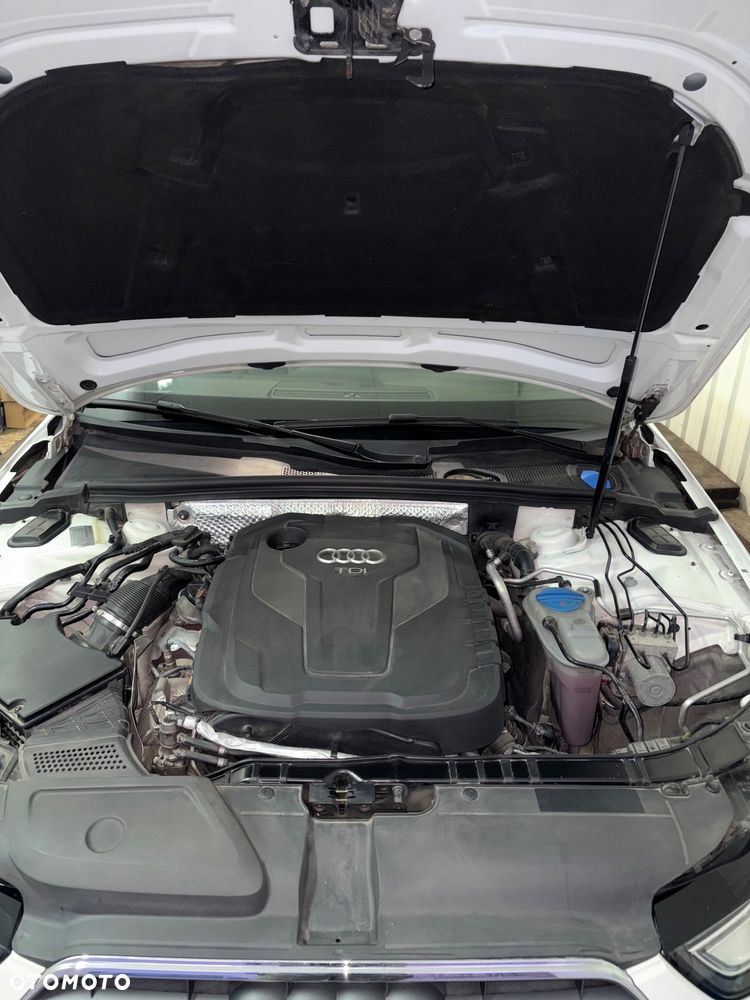 Audi A4 Limousine 2.0 TDI DPF clean diesel multitronic Ambiente - 15